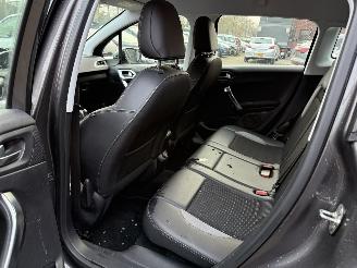 Peugeot 2008 1.2 PureTech Féline (SUV 5-dr.) picture 20