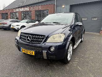damaged passenger cars Mercedes ML 320 CDI  AUTOMAAT (SUV 5-dr.) 2007/7