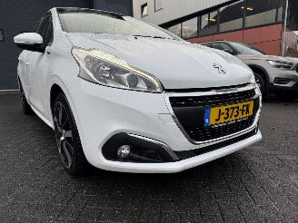 Peugeot 208 1.2 PureTech Active PANORAMADAK  (Hatchback 5-dr.) picture 28