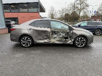 Toyota Corolla SEDAN 1.6 picture 7