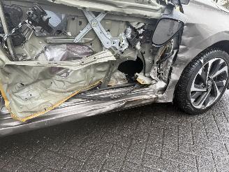 Toyota Corolla SEDAN 1.6 picture 16