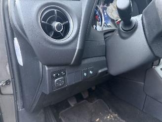 Toyota Corolla SEDAN 1.6 picture 29