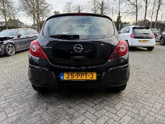 Opel Corsa 1.2-16V Essentia (Hatchback 3-dr.) picture 4