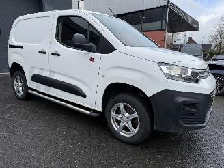 Citroën Berlingo 1.5 BlueHDI Club  4x4  (Bedrijfsauto 5-dr.) picture 25