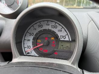 Peugeot 107 1.0-12V XR AIRCO  (Hatchback 3-dr.) picture 19