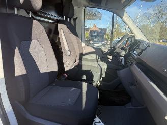 Volkswagen Crafter 35 2.0 TDI L3H3 Comfortline picture 15