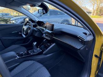 Peugeot 208 1.2 PureTech Allure (Hatchback 5-dr.) picture 37