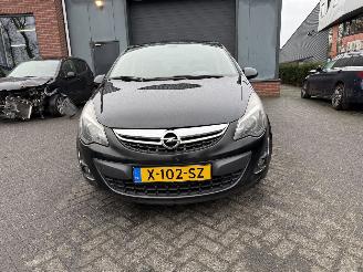 Opel Corsa 1.4-16V Cosmo (Hatchback 5-dr.) picture 9