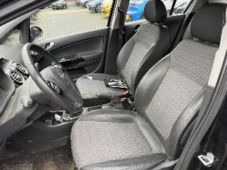 Opel Corsa 1.4-16V Cosmo (Hatchback 5-dr.) picture 14