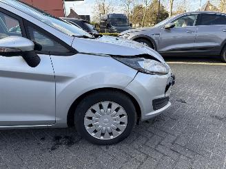 Ford Fiesta 1.6 TDCi Lease Style (Hatchback 5-dr.) picture 24