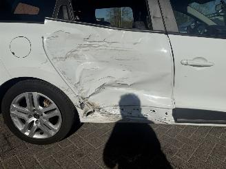 Renault Clio 0.9 TCe Zen (Stationwagen 5-dr.) picture 27