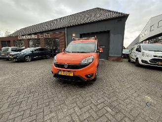 skadebil bedrijf Fiat Doblo 1.3 MJ    2 SCHUIFDEUREN  L1H1 SX 2018/8