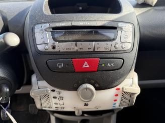 Toyota Aygo 1.0-12V Dynamic Blue (Hatchback 3-dr.) picture 18