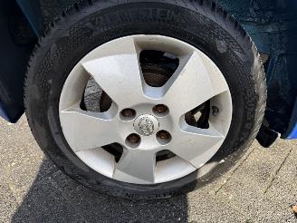 Toyota Aygo 1.0-12V Dynamic Blue (Hatchback 3-dr.) picture 12