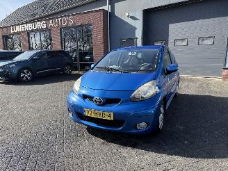  Toyota Aygo 1.0-12V Dynamic Blue (Hatchback 3-dr.) 2009/3