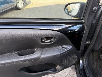 Peugeot 108 1.0 e-VTi Active (Hatchback 5-dr. picture 15