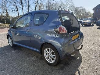 Toyota Aygo 1.0-12V Comfort (Hatchback 3-dr.) picture 3