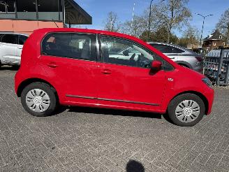 Volkswagen Up! 1.0 cheer up! BlueMotion picture 6