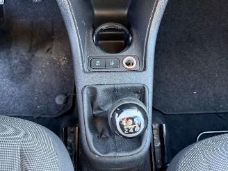 Volkswagen Up! 1.0 move up! BlueMotion picture 15