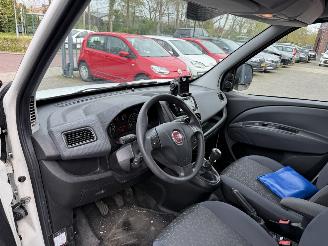 Fiat Doblo 1.6 MultiJet SX (Bedrijfsauto 5-dr.) picture 17