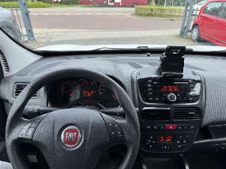 Fiat Doblo 1.6 MultiJet SX (Bedrijfsauto 5-dr.) picture 25