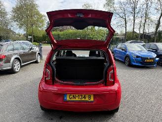Volkswagen Up! 1.0 move up! BlueMotion picture 10