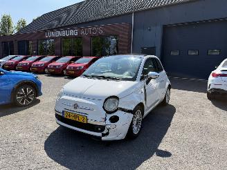 Damaged car Fiat 500 1.2 Lounge (Hatchback 3-dr.) 2009/1