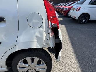 Suzuki Alto 1.0 Celebration EASSS (Hatchback 5-dr.) picture 23