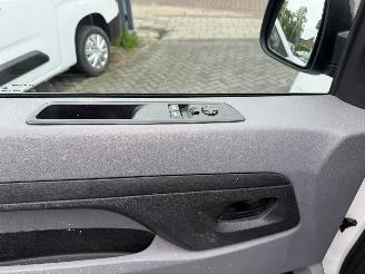 Peugeot Expert 2.0 BlueHDI 120 Pro picture 16