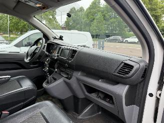 Peugeot Expert 2.0 BlueHDI 120 Pro picture 27