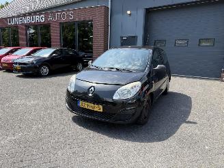 Voiture accidenté Renault Twingo 1.2 Authentique (Hatchback 3-dr.) 2008/12