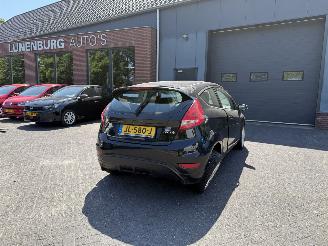 Auto incidentate Ford Fiesta 1.4 Trend (Hatchback 3-dr.) 2010/3