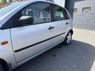 Ford Fiesta 1.3 Centennial (Hatchback 5-dr.) picture 26