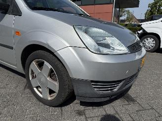 Ford Fiesta 1.3 Centennial (Hatchback 5-dr.) picture 12