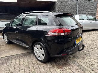 Coche accidentado Renault Clio 1.5 dCi ECO Dynamique 2015/7