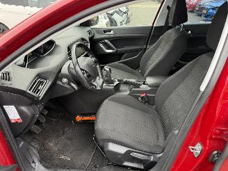 Peugeot 308 1.2 VTi Active (Hatchback 5-dr.) picture 20