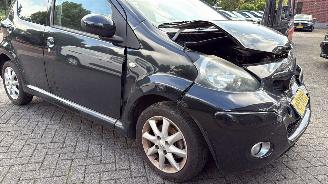 Toyota Aygo 1.0-12V  AIRCO (Hatchback 5-dr.) picture 3
