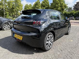 Peugeot 208 1.2 PureTech Active (Hatchback 5-dr.) picture 6