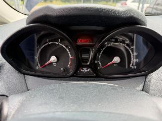 Ford Fiesta 1.25 Champion (Hatchback 5-dr.) picture 8