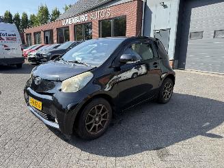 Avarii autoturisme Toyota iQ 1.0 VVTi Aspiration  AUTOMAAT (Hatchback 3-dr.) 2009/4