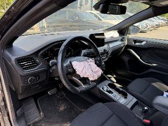 Ford Focus 1.0 EcoBoost AUTOMAAT  ST-LINE  Titanium Business picture 16
