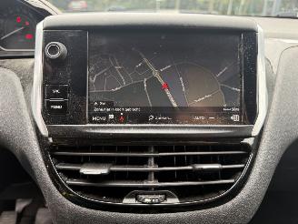 Peugeot 208 1.6 BlueHDi Active (Hatchback 5-dr.) picture 25