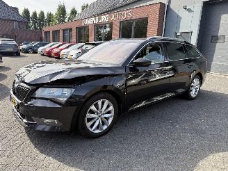 Unfallwagen Skoda Superb 1.6 TDI AUTOMAAT  Active Business 2019/4