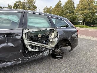Volvo V-90 2.0 B4 Inscription PANORAMADAK  (Stationwagen 5-dr.) picture 17