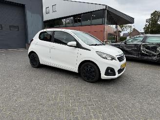 Peugeot 108 1.0 e-VTi Blue Lion (Hatchback 5-dr.) picture 27