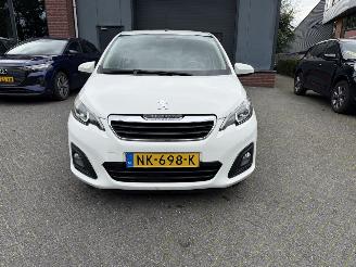 Peugeot 108 1.0 e-VTi Blue Lion (Hatchback 5-dr.) picture 8