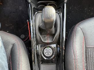 Peugeot 2008 1.2 PureTech GT-line (SUV 5-dr.) picture 25
