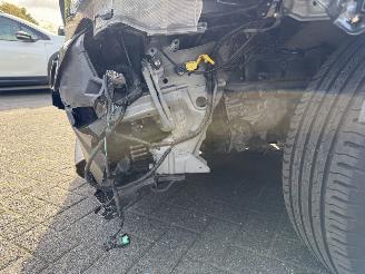Suzuki S-Cross 1.4 Boosterjet Select Smart Hybrid picture 32