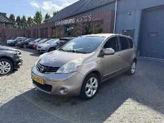 krockskadad bil auto Nissan Note 1.6 Acenta (MPV 5-dr.) 2010/2
