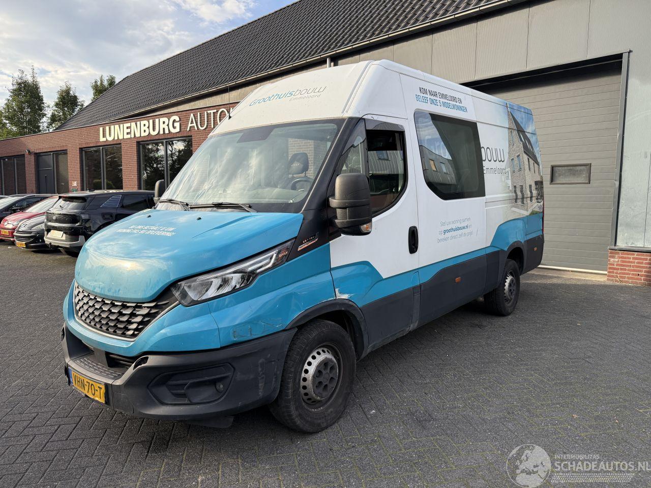 Iveco Daily 35C16V 2.3 352 H3  AUTOMAAT DUBBELCABINE  (Bedrijfsauto 5-dr.)